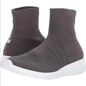 Steve Madden Textile Sneakers